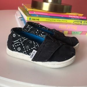 Baby shoes